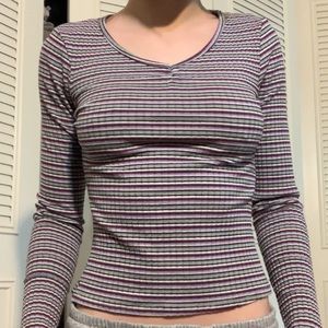 Striped v neck T-shirt